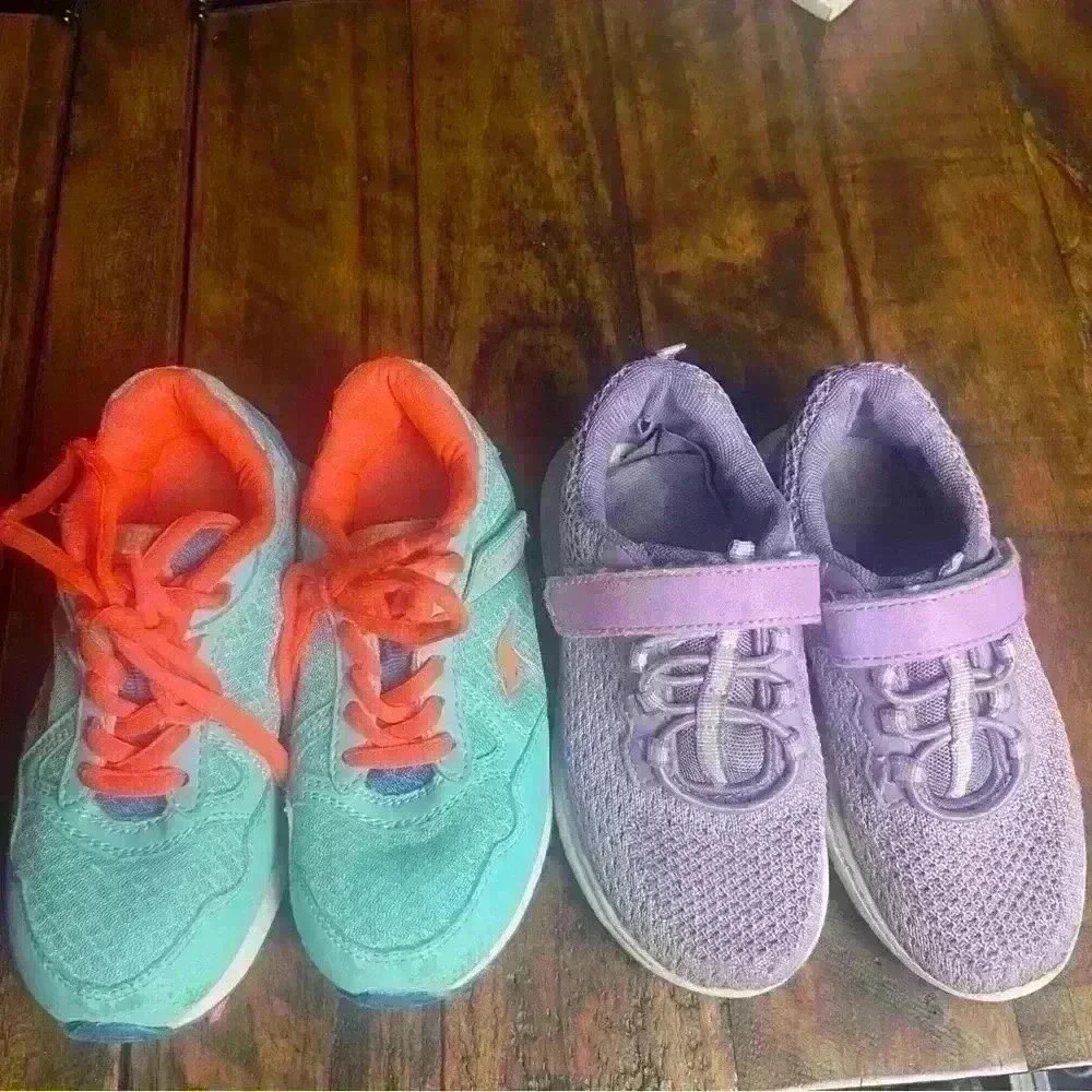 Youth Girls size 10.5 Play Shoe Bundle. Purple shoes and Teal shoes.